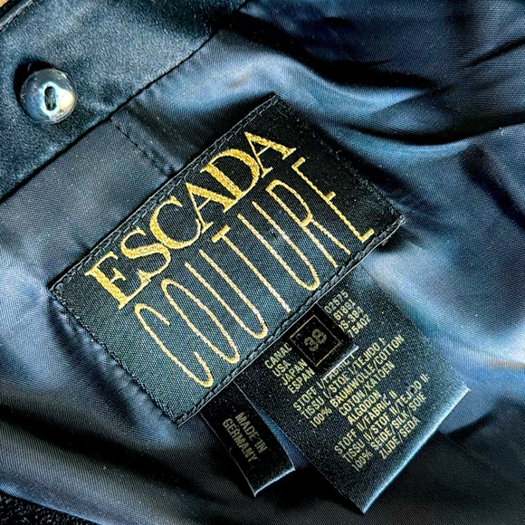 Vintage Escada Couture Velvet Dress Coat—A Timeless Classic! ✨